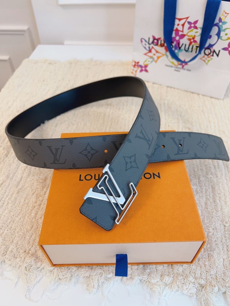 l0vis Vvtt0n belts